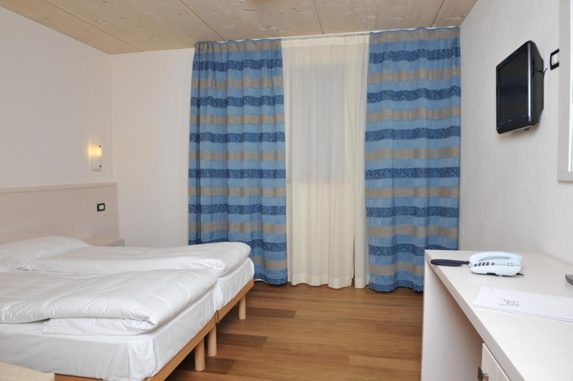 Bio Hotel Benny メッツァーナ エクステリア 写真